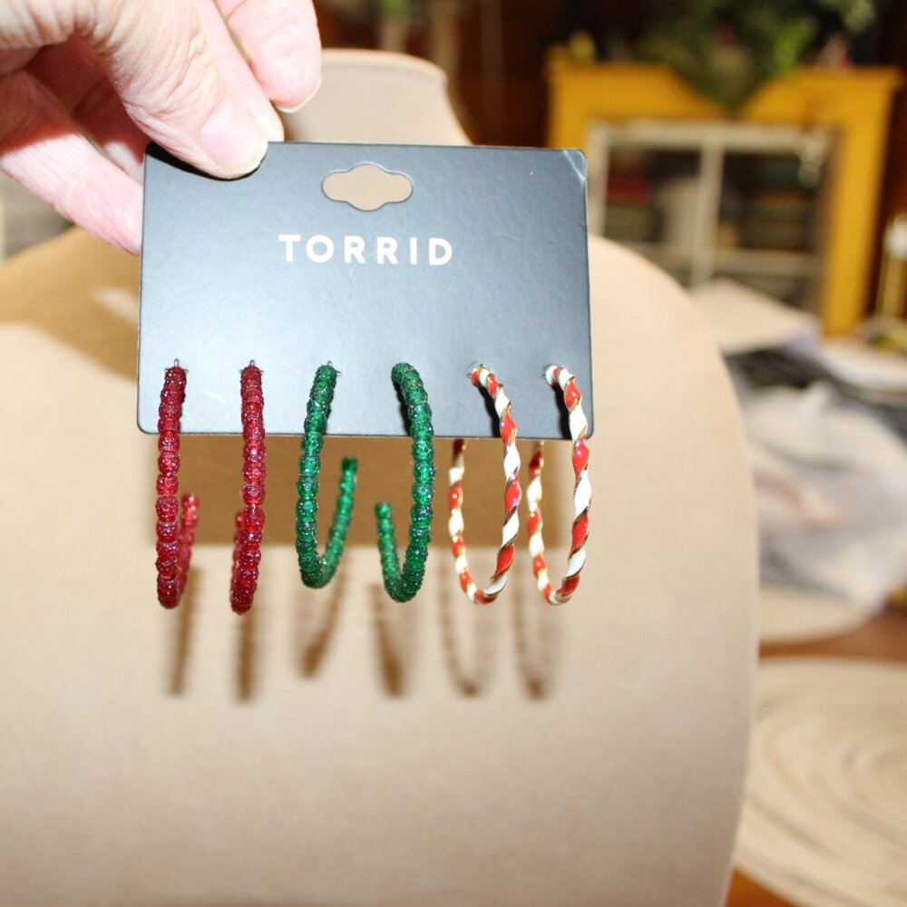 NWT Torrid Christmas hoop set of Earrings GREAT FOR A GIFT!